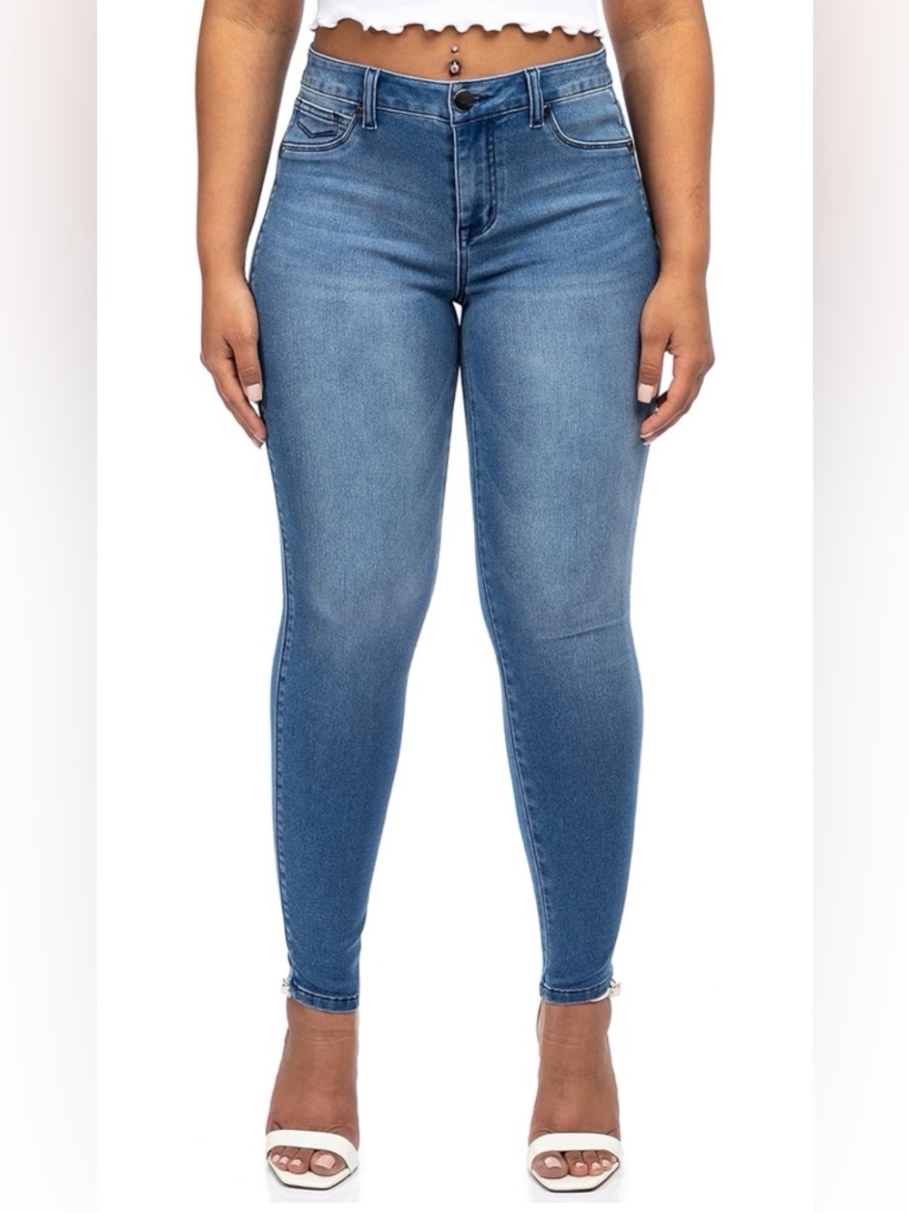 1822 Adrianna Buttery Soft Stretchy Jeans